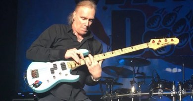 Billy Sheehan