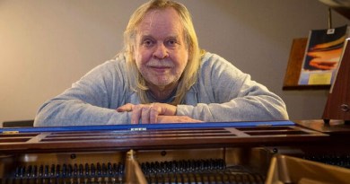 Rick Wakeman