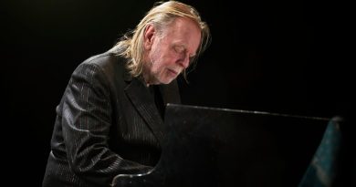 Rick Wakeman