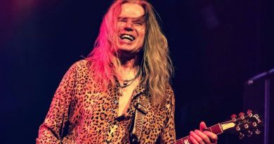 Adrian Vandenberg