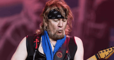 Adrian Smith