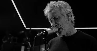 Roger Waters - Money
