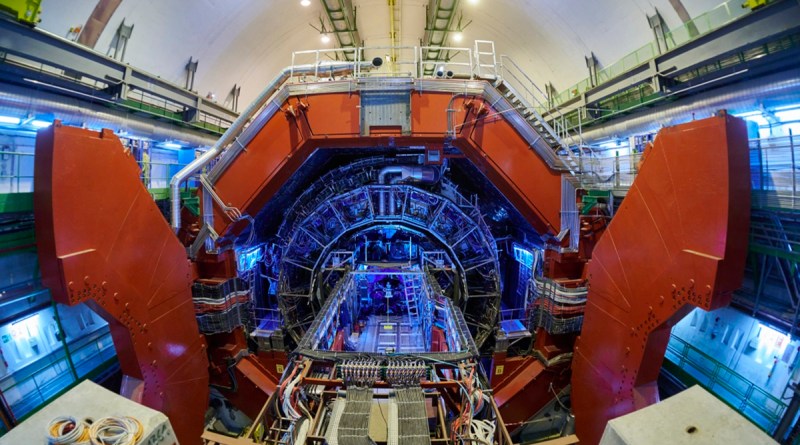 CERN’de Kurşun Altına Dönüştü