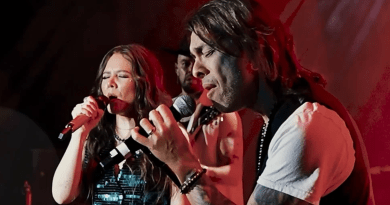 Foreigner’dan Luis Maldonado ve Joy Huerta’dan İspanyolca düet