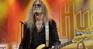 Glenn Hughes