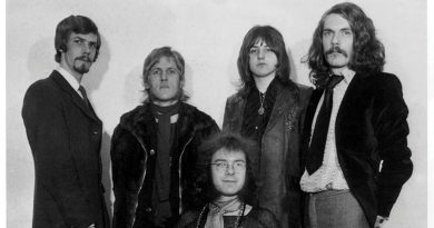 King Crimson’dan Poseidon ve Lizard Yeniden Basımı