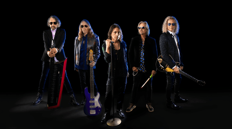 Foreigner “Urgent (Live in Halifax)” Yayınlanıyor